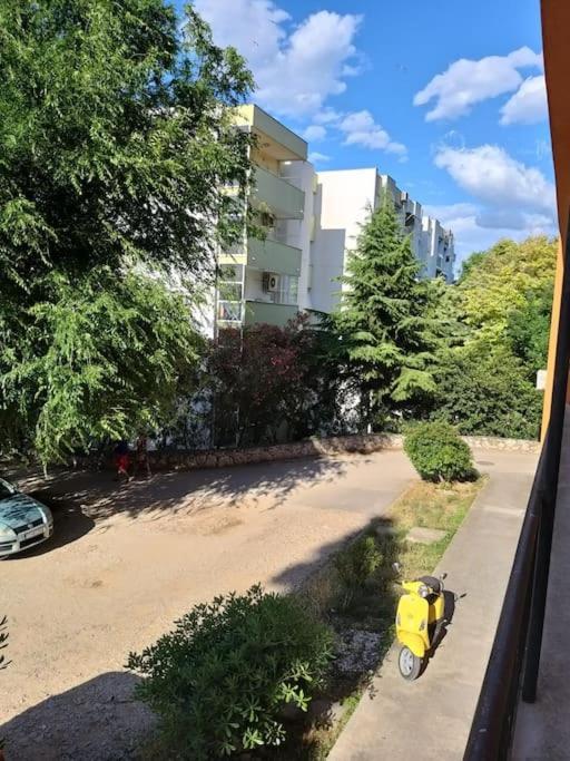 Nice Apartment On Quite Location Near City Center Σπλιτ Εξωτερικό φωτογραφία